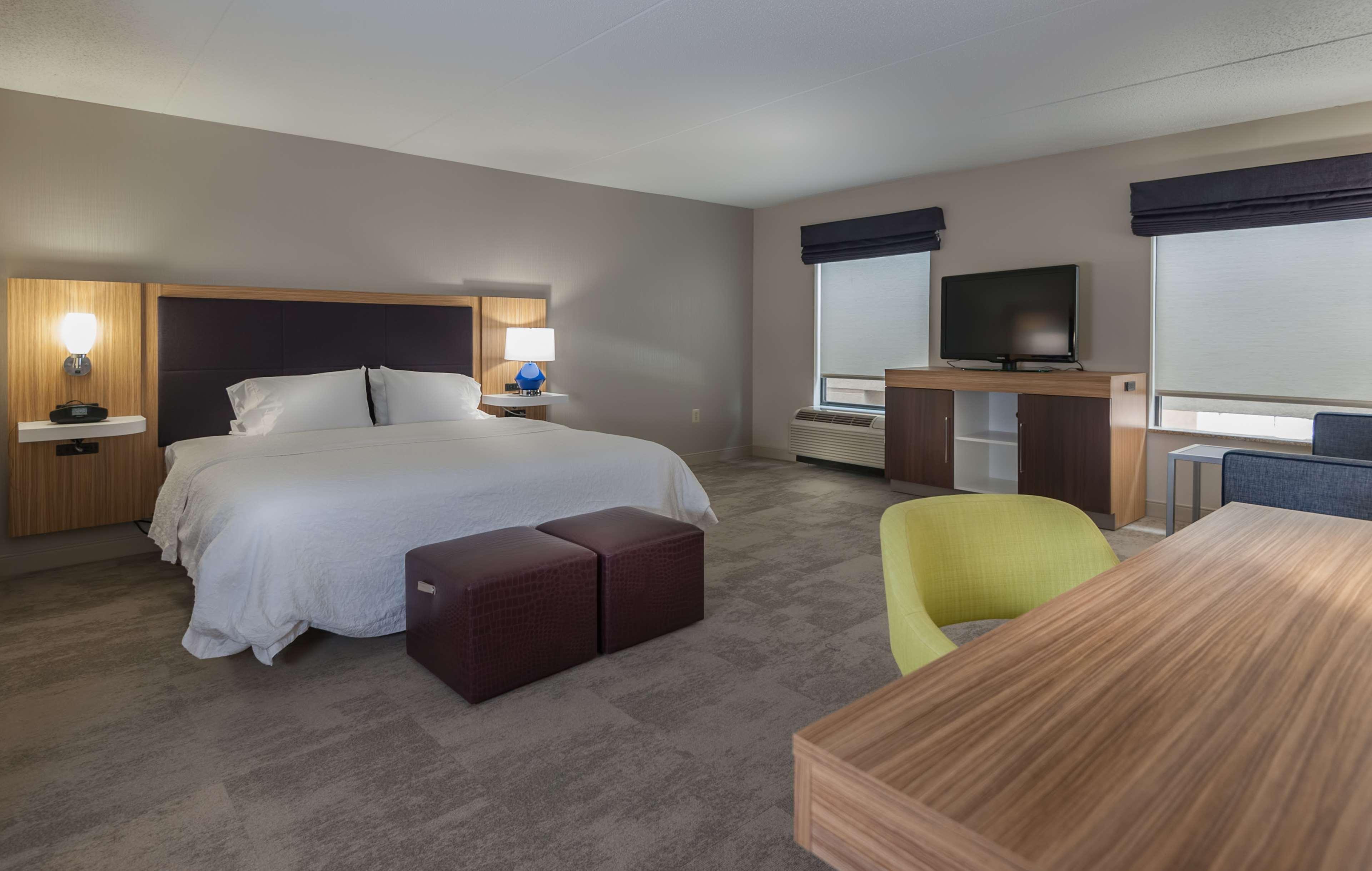 Hampton Inn Doylestown Warrington Екстериор снимка