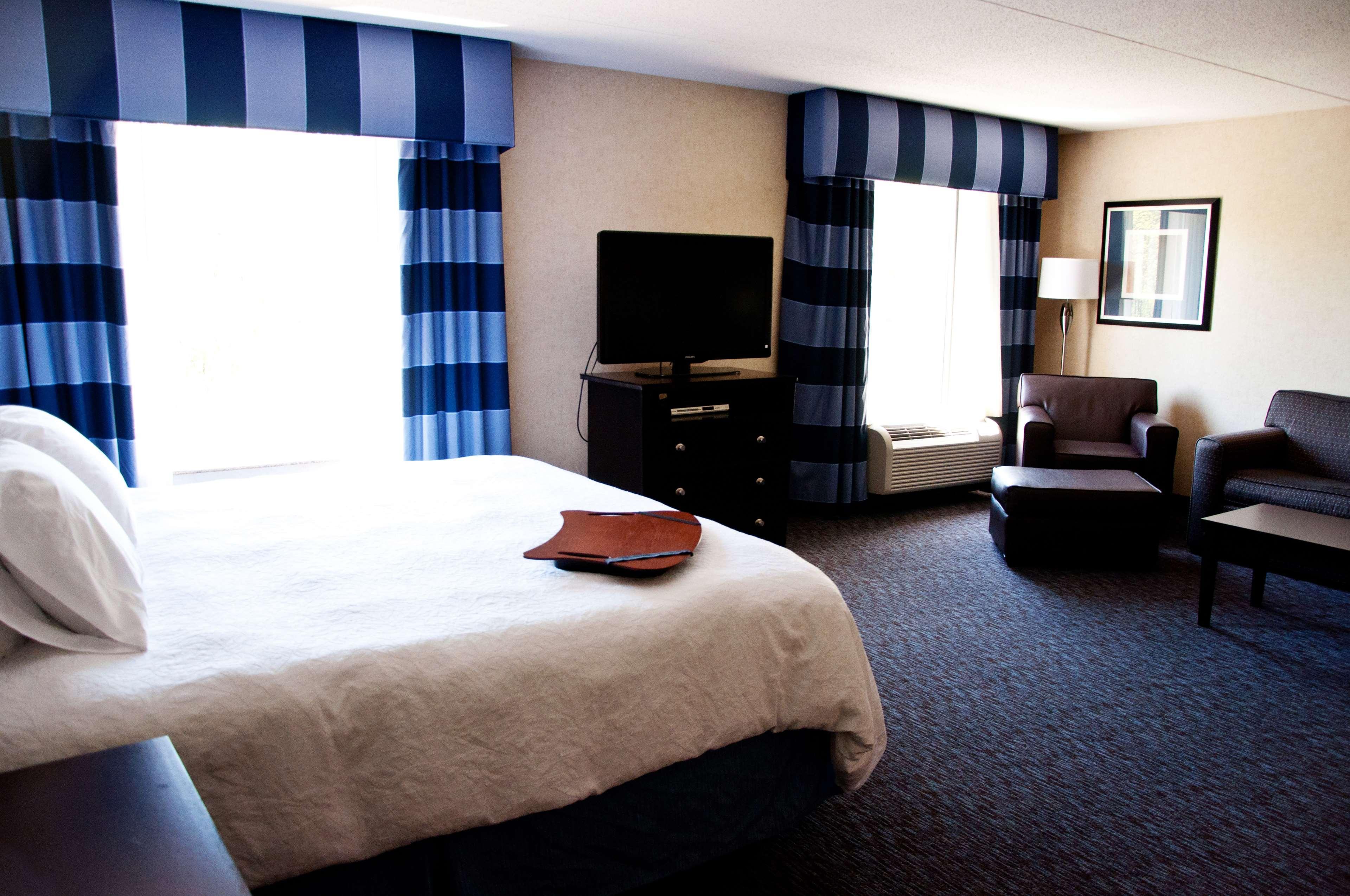 Hampton Inn Doylestown Warrington Екстериор снимка