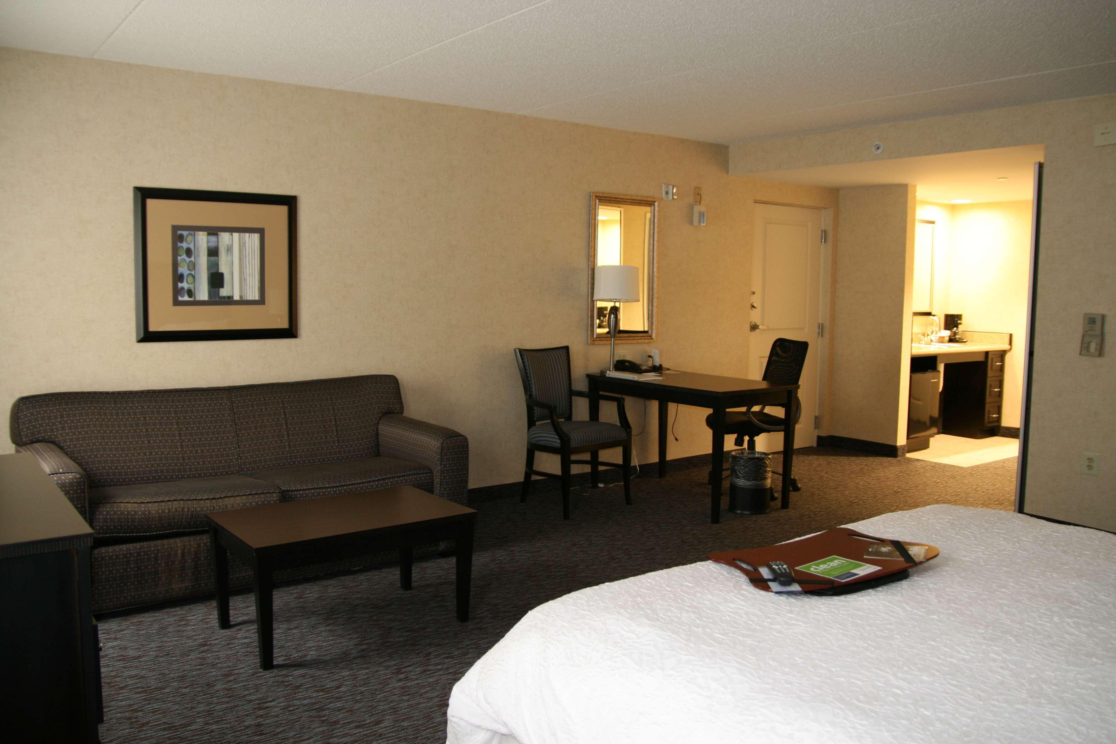 Hampton Inn Doylestown Warrington Екстериор снимка