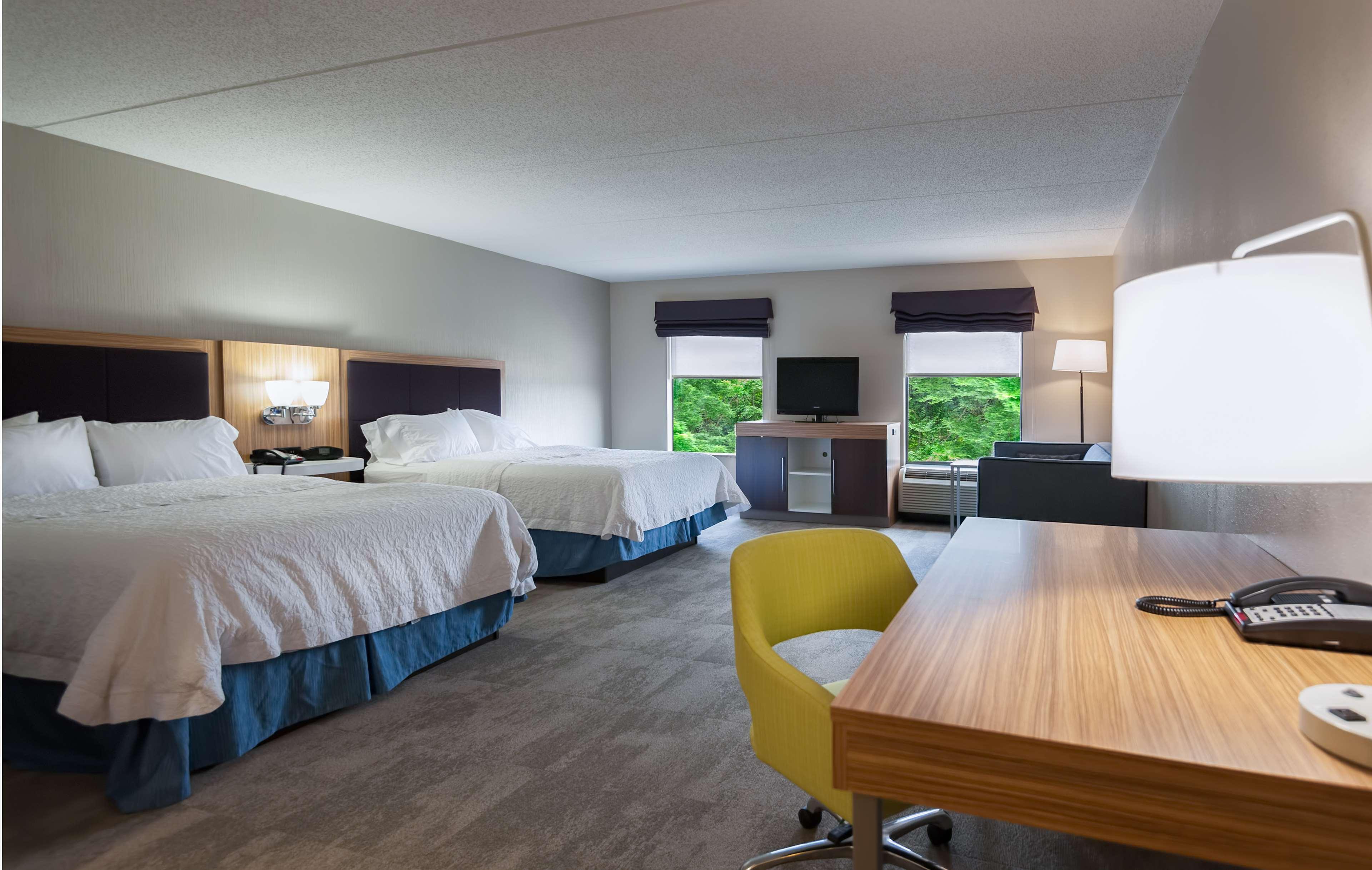 Hampton Inn Doylestown Warrington Екстериор снимка