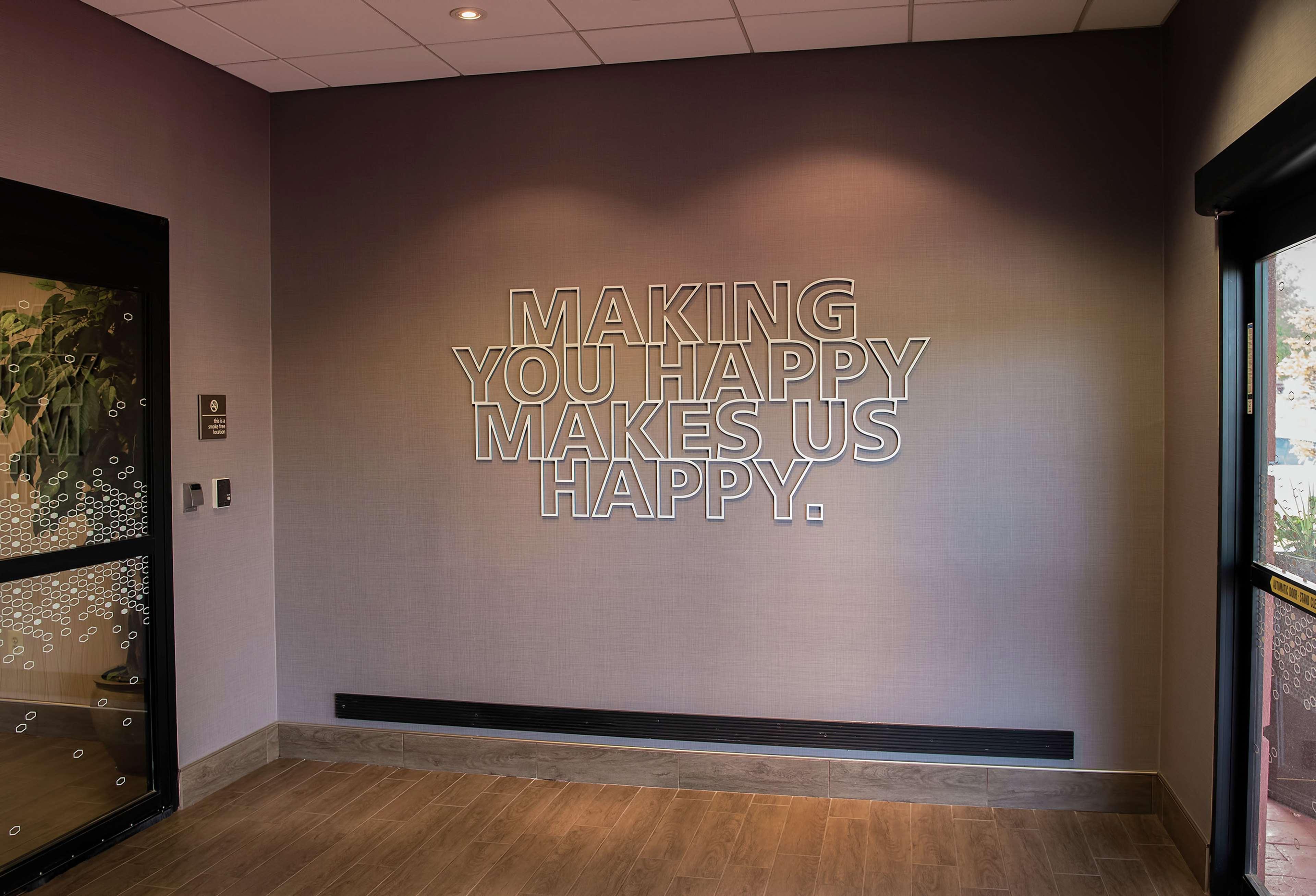 Hampton Inn Doylestown Warrington Екстериор снимка