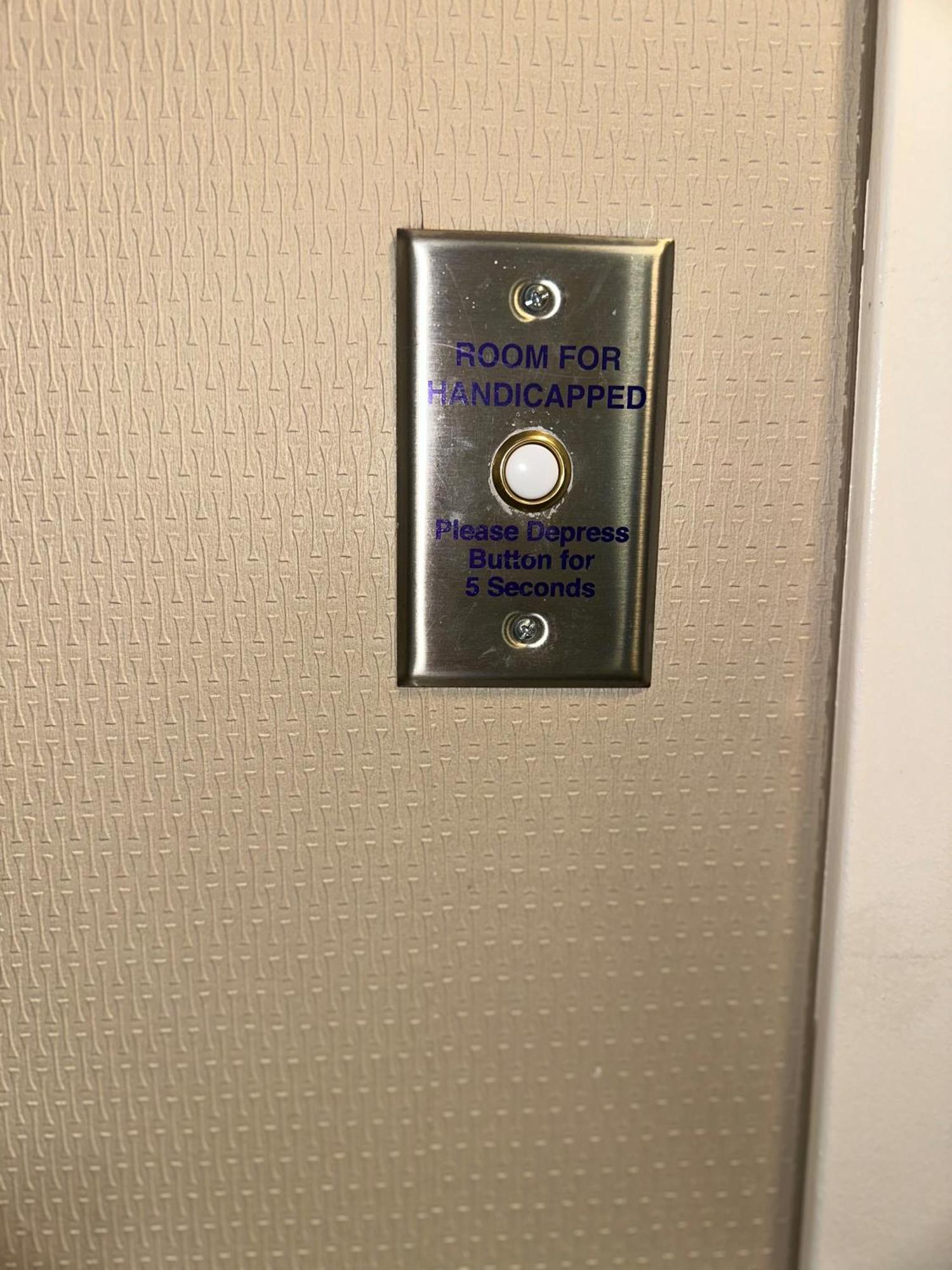 Hampton Inn Doylestown Warrington Екстериор снимка