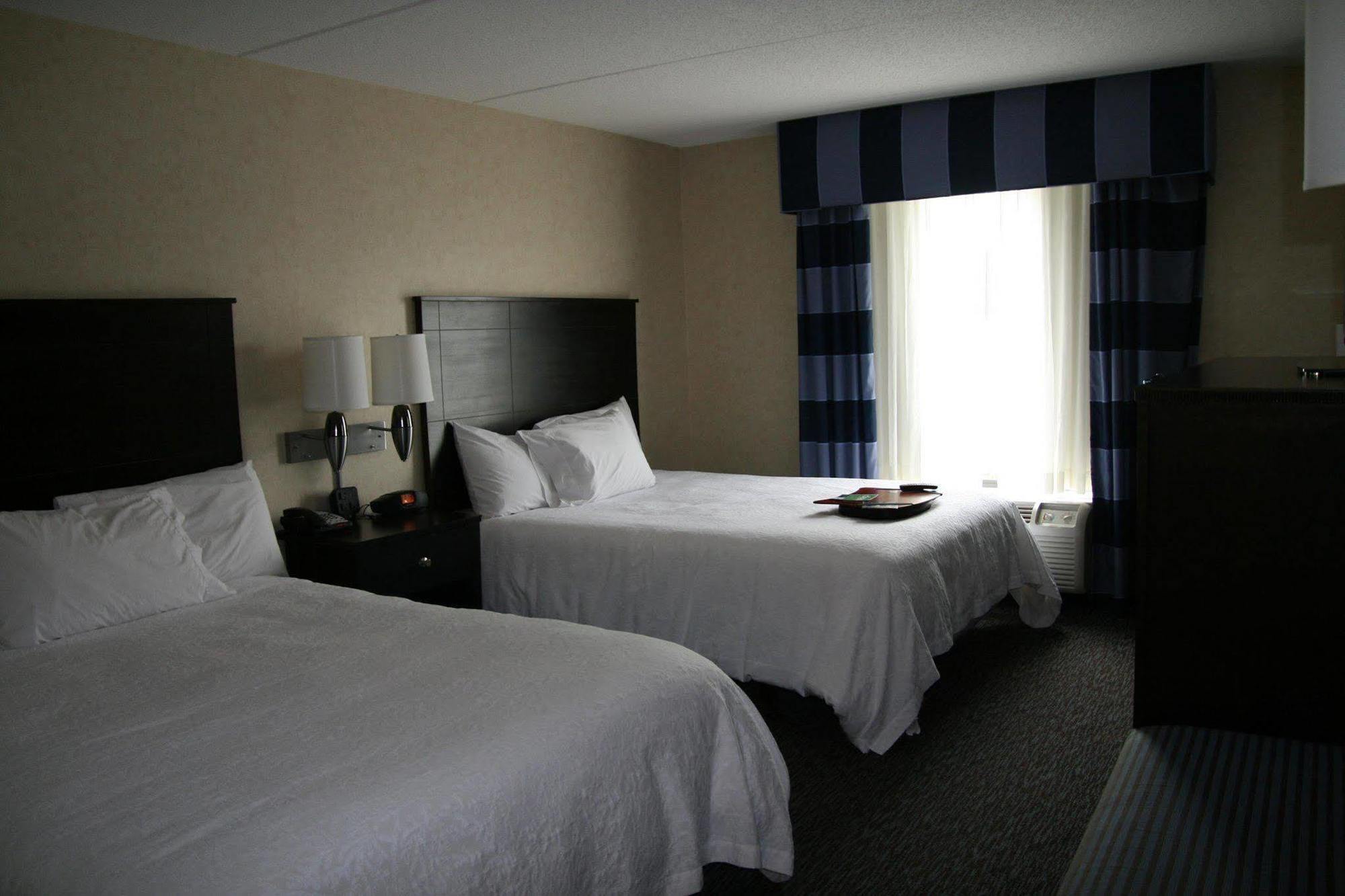 Hampton Inn Doylestown Warrington Екстериор снимка